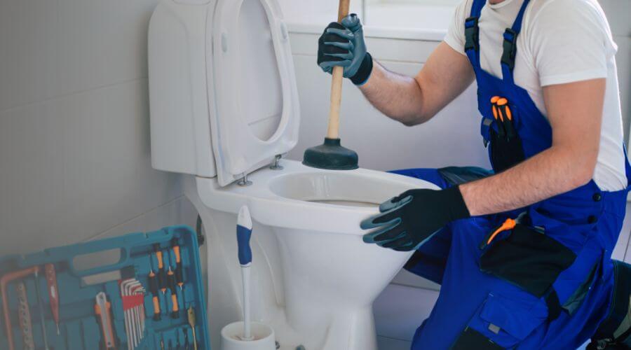 Professional expert plumbing services in Matthews, MO